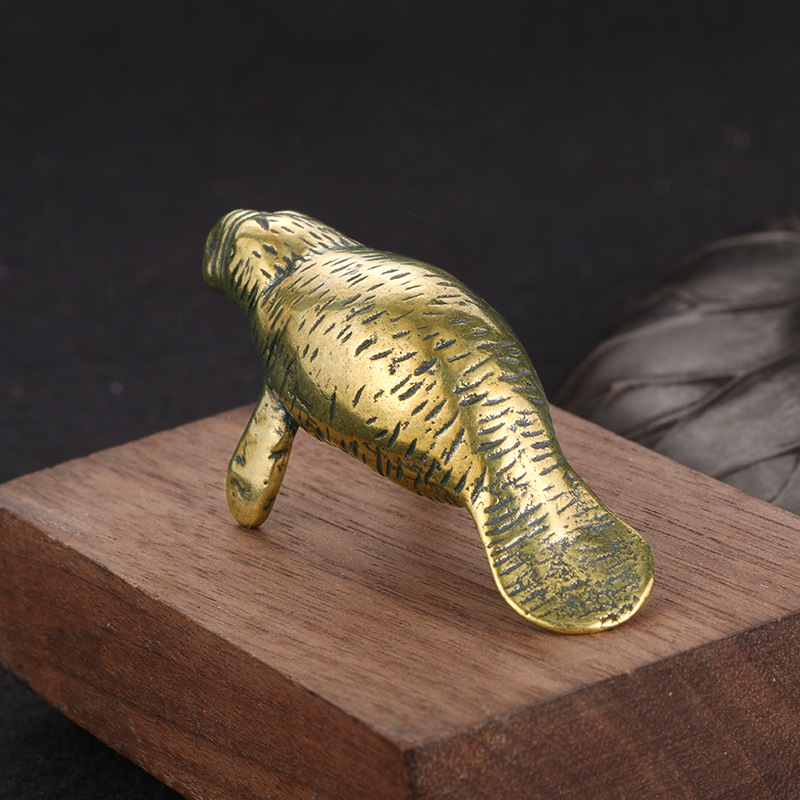 Mosiężne figurki manate z Flor – Office Furniture Wholesale recenzja i cena